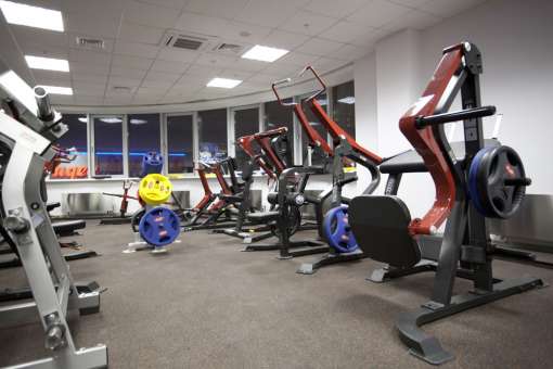 Глют машина/ягодичные мышцы AeroFit Sterling SL7008