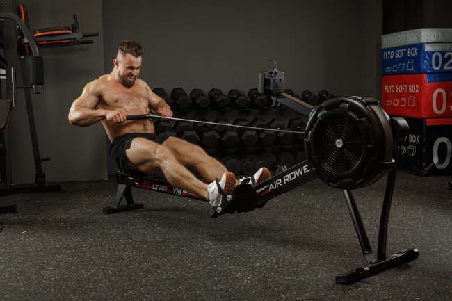 Профессиональный гребной тренажер UltraGym Air Cross UG-CP 002 Профессиональный гребной тренажер UltraGym Air Cross UG-CP 002