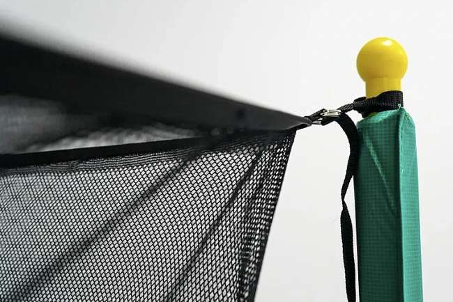 Батут Hasttings Classic Green 8 ft (2,44 м) с внутренней защитной сеткой Батут Hasttings Classic Green 8 ft (2,44 м) с внутренней защитной сеткой