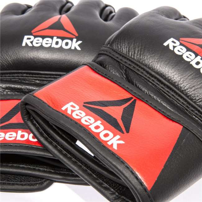 Профессиональные кожаные перчатки Reebok Combat для MMA Профессиональные кожаные перчатки Reebok Combat для MMA